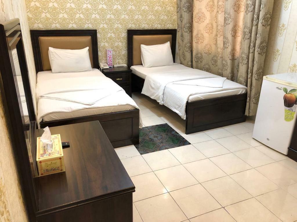 Tvs Hotel Dubai Ngoại thất bức ảnh